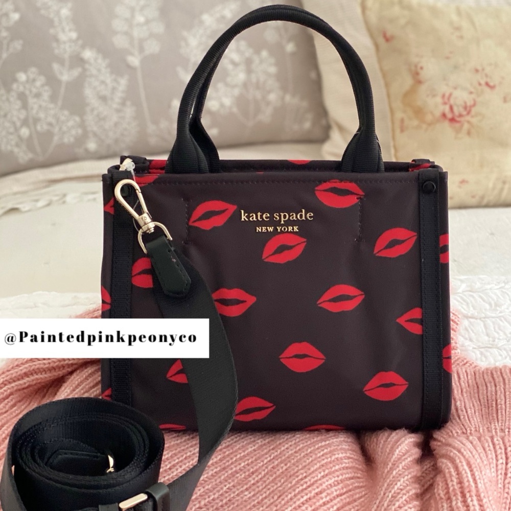 🆕 KATE SPADE |  Red Lips Mini Tote
